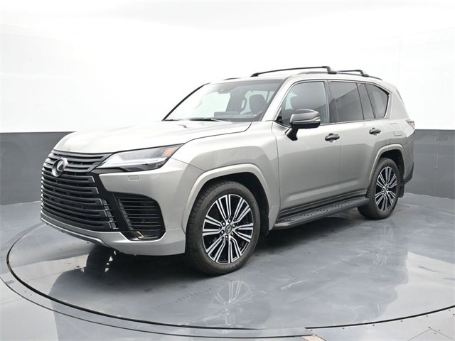 Used 2024 Lexus LX 600 4WD w/ Luxury Package