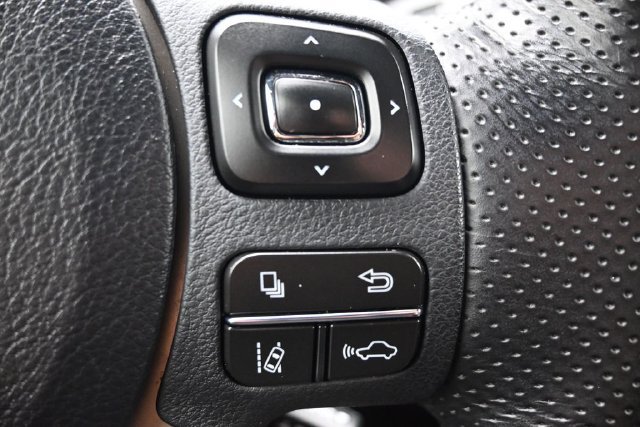 Used 2019 Lexus IS 300 F Sport w/ F Sport Package RWD image 19
