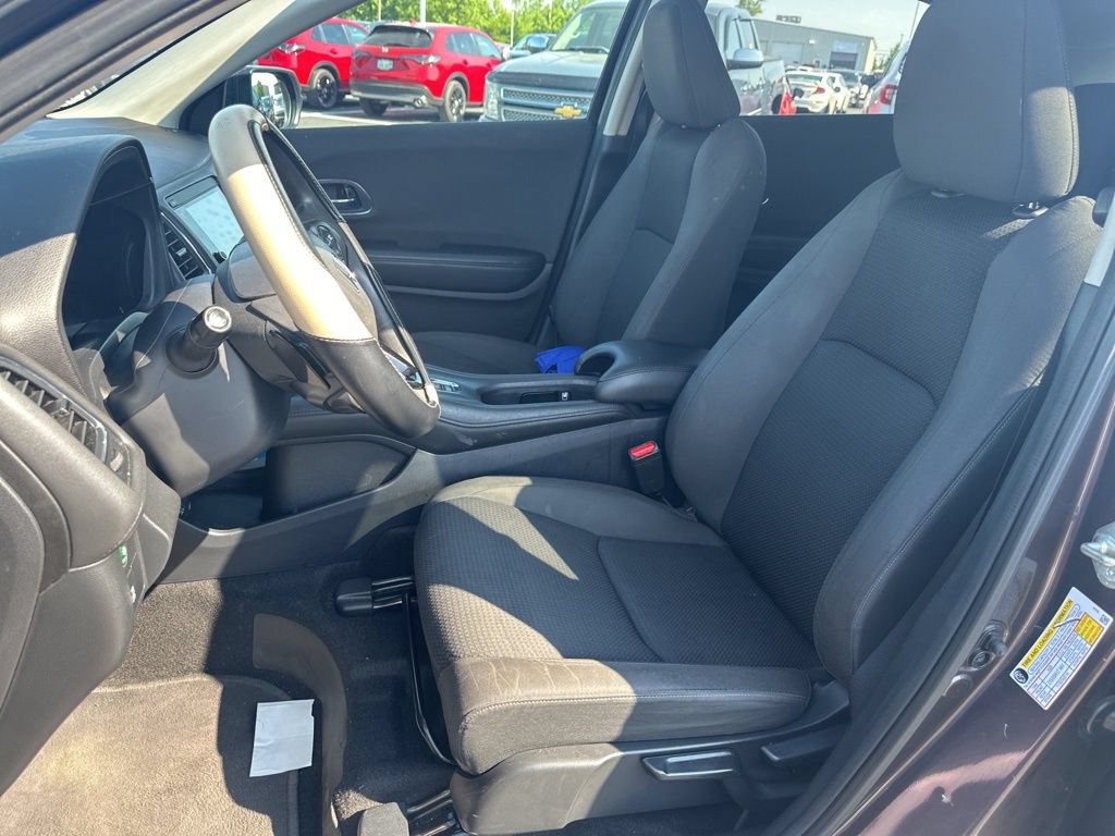 Used 2019 Honda HR-V EX image 16