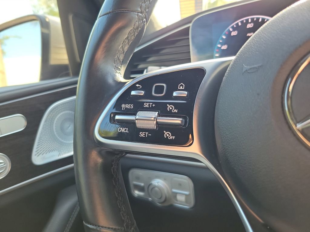 Used 2020 Mercedes-Benz GLE 350 4MATIC image 26