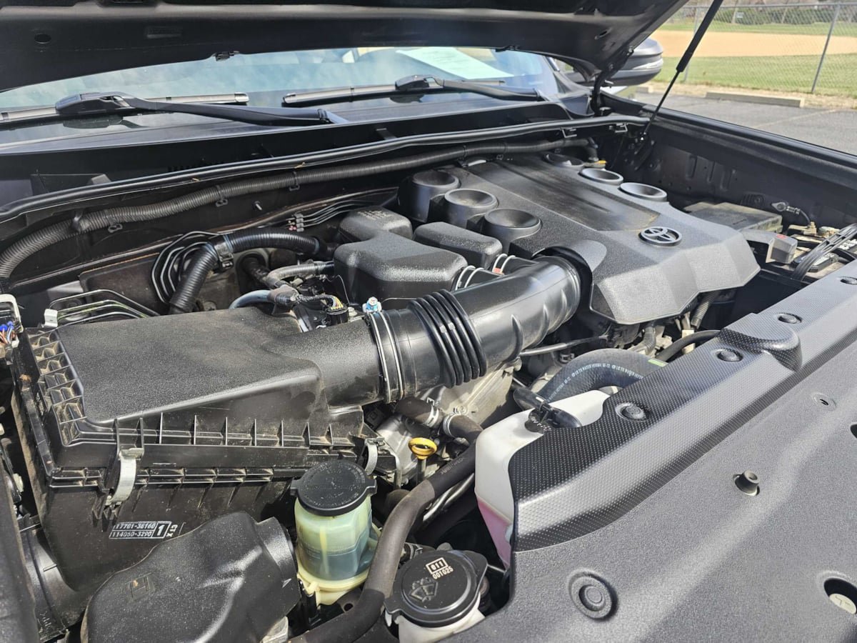 Used 2016 Toyota 4Runner SR5 Premium RWD image 50