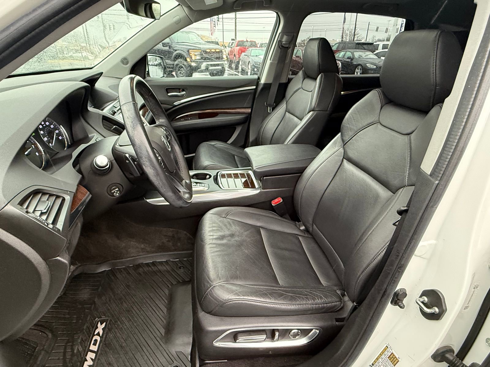 Used 2019 Acura MDX SH-AWD image 12