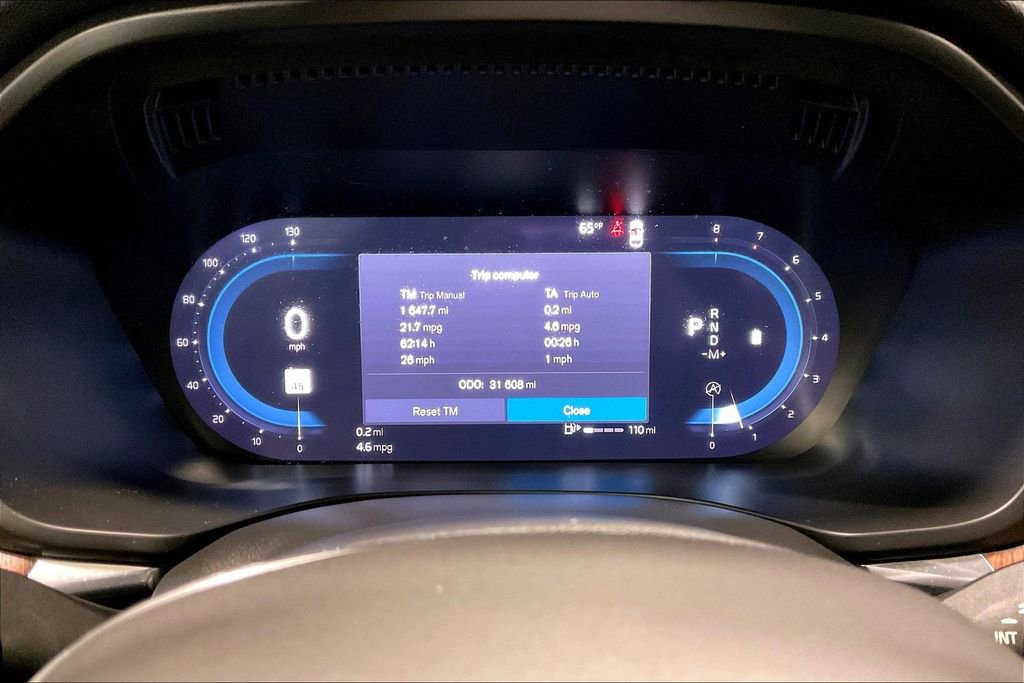 Certified 2023 Volvo XC60 B5 Plus w/ Climate Package AWD/4WD image 13