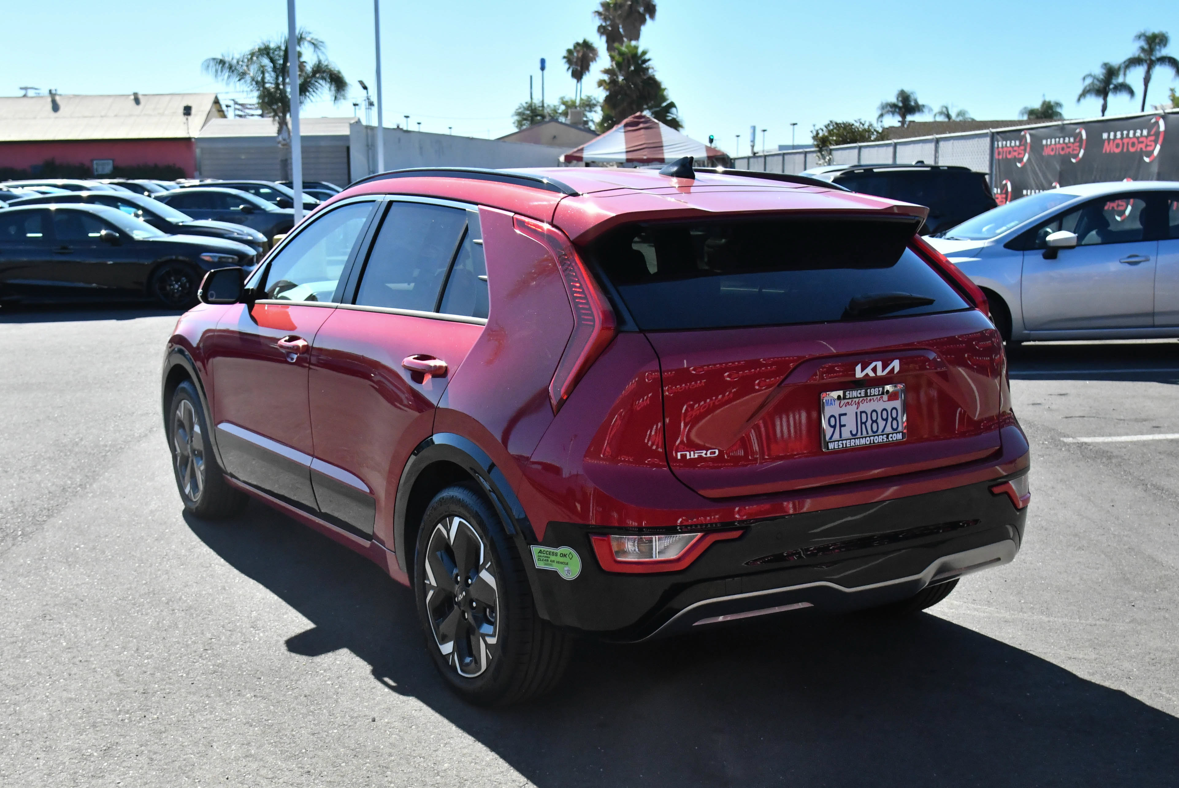 Used 2023 Kia Niro Wind FWD image 6