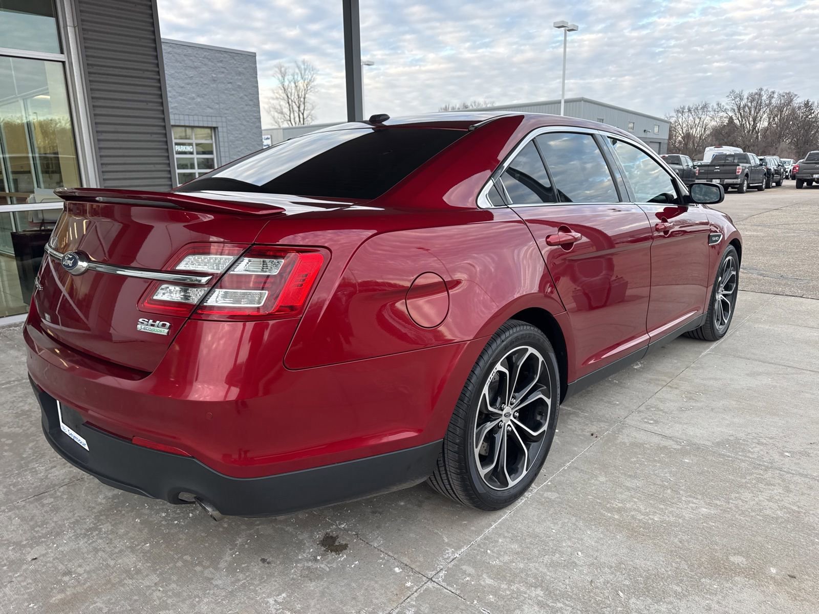 Used 2016 Ford Taurus SHO w/ Equipment Group 401A image 7