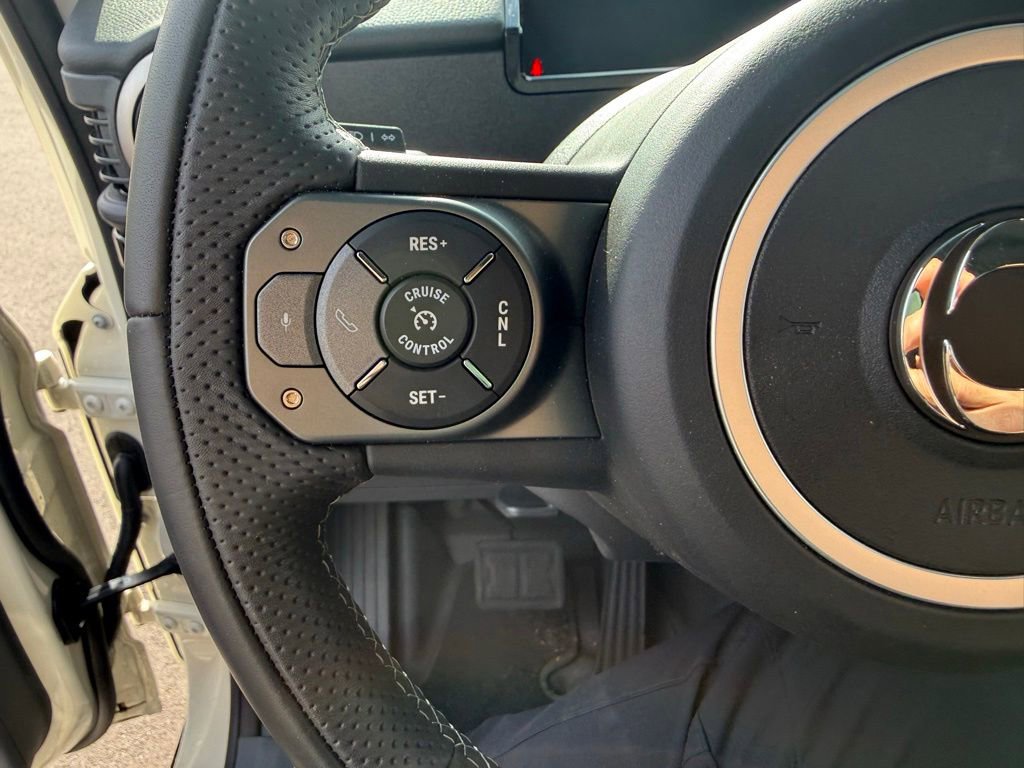 Used 2026 INEOS Grenadier AWD/4WD image 34