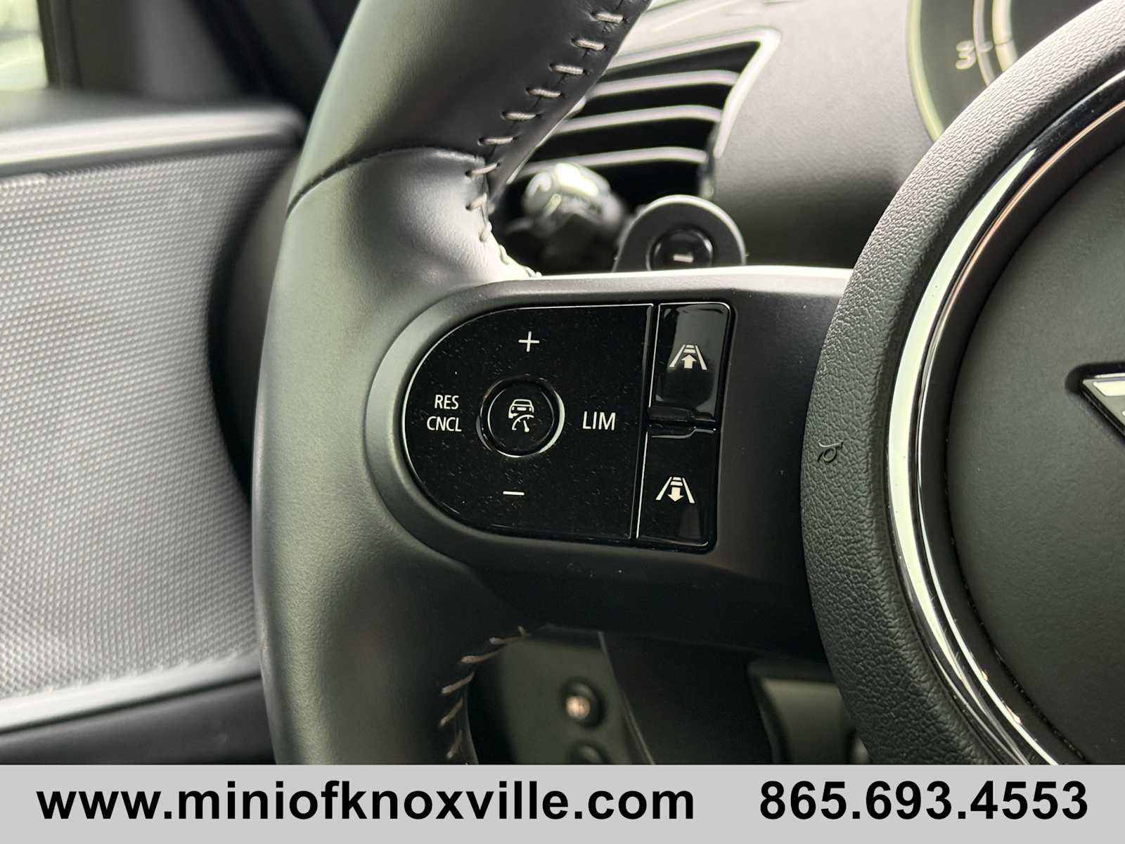 Used 2022 MINI Cooper Clubman S image 17