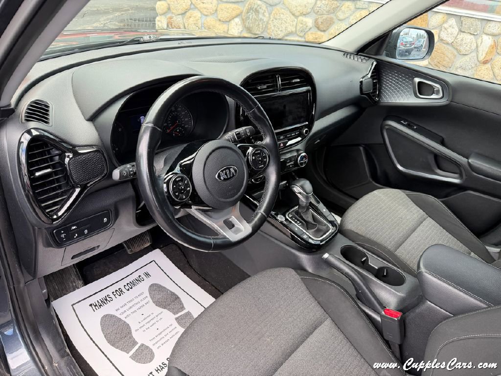 Used 2020 Kia Soul EX FWD image 5