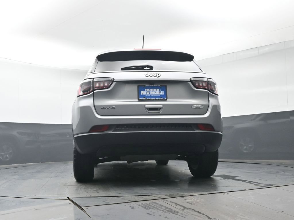 Used 2022 Jeep Compass Latitude w/ Convenience Group image 34