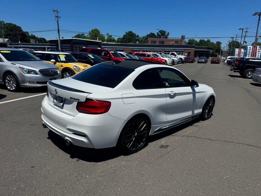 Used 2018 BMW M240i Coupe RWD image 8