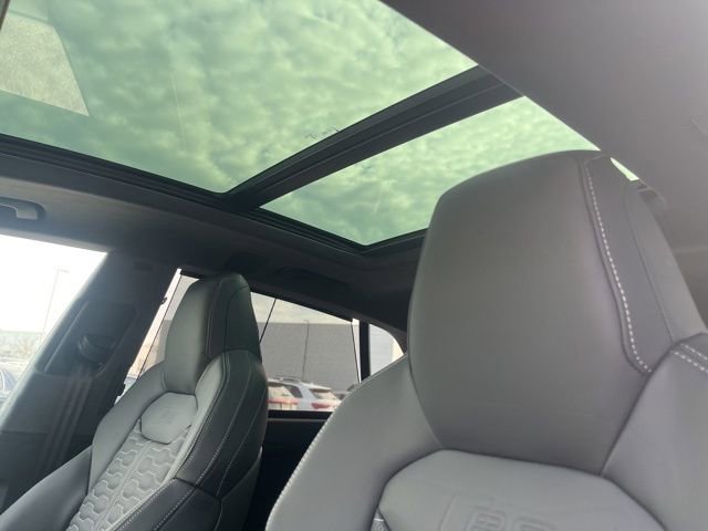 New 2026 Audi RS Q8 performance image 37