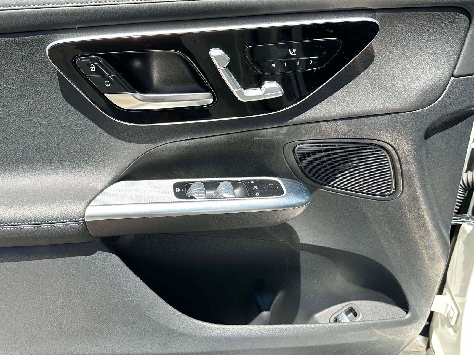 Certified 2025 Mercedes-Benz GLC 43 AMG 4MATIC image 15
