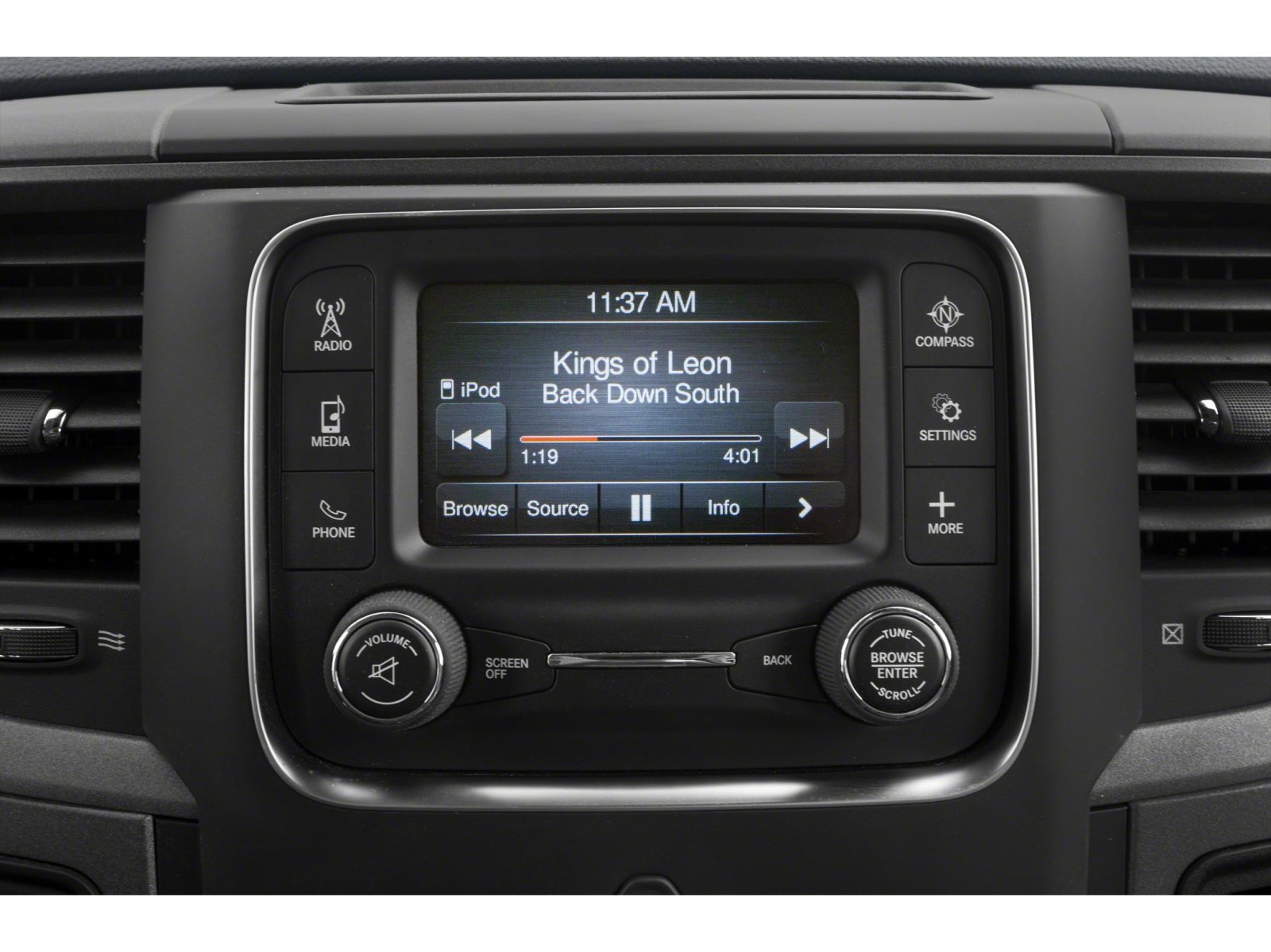 Used 2018 RAM 5500 Tradesman w/ Chrome Appearance Group image 10