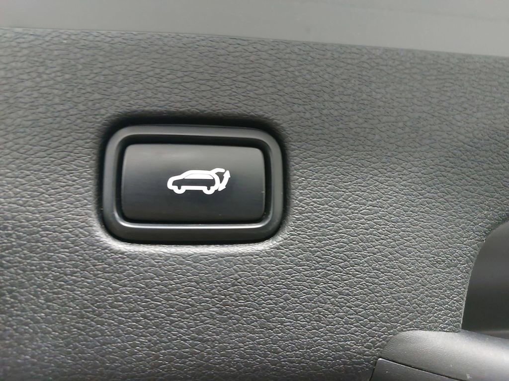 Used 2023 Kia Sportage X-Line w/ X-Line Premium Package image 13