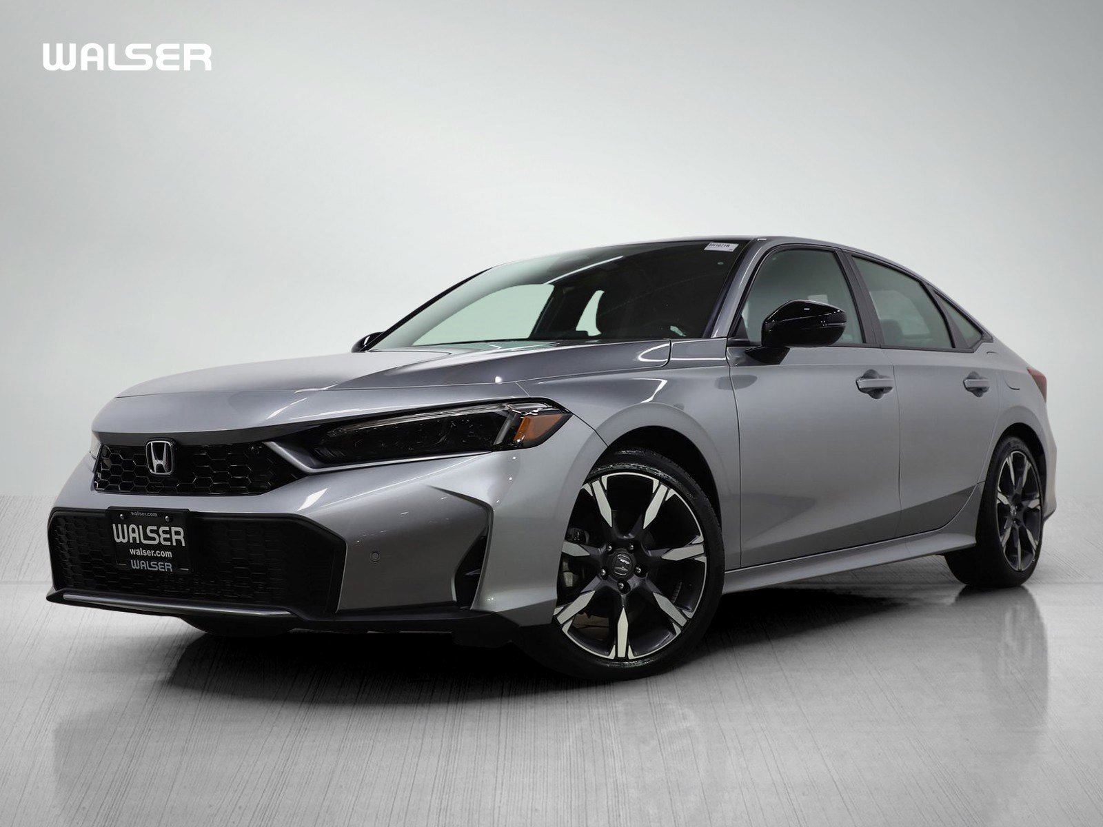 Used 2025 Honda Civic Sport Touring image 1