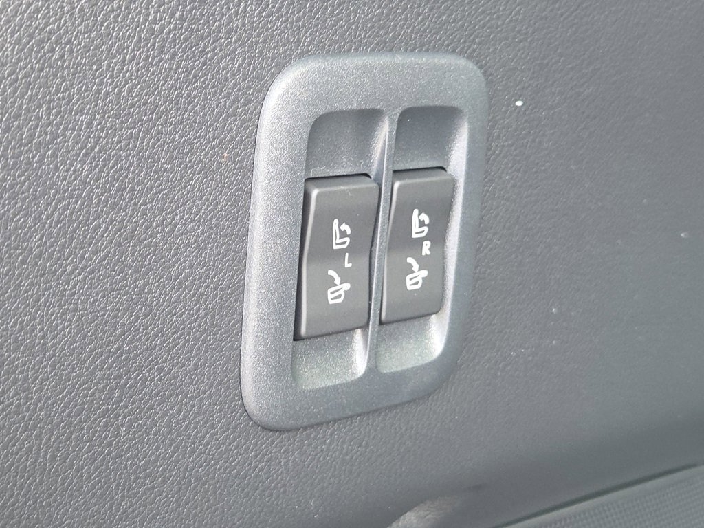 New 2026 Lexus TX 500h AWD image 37