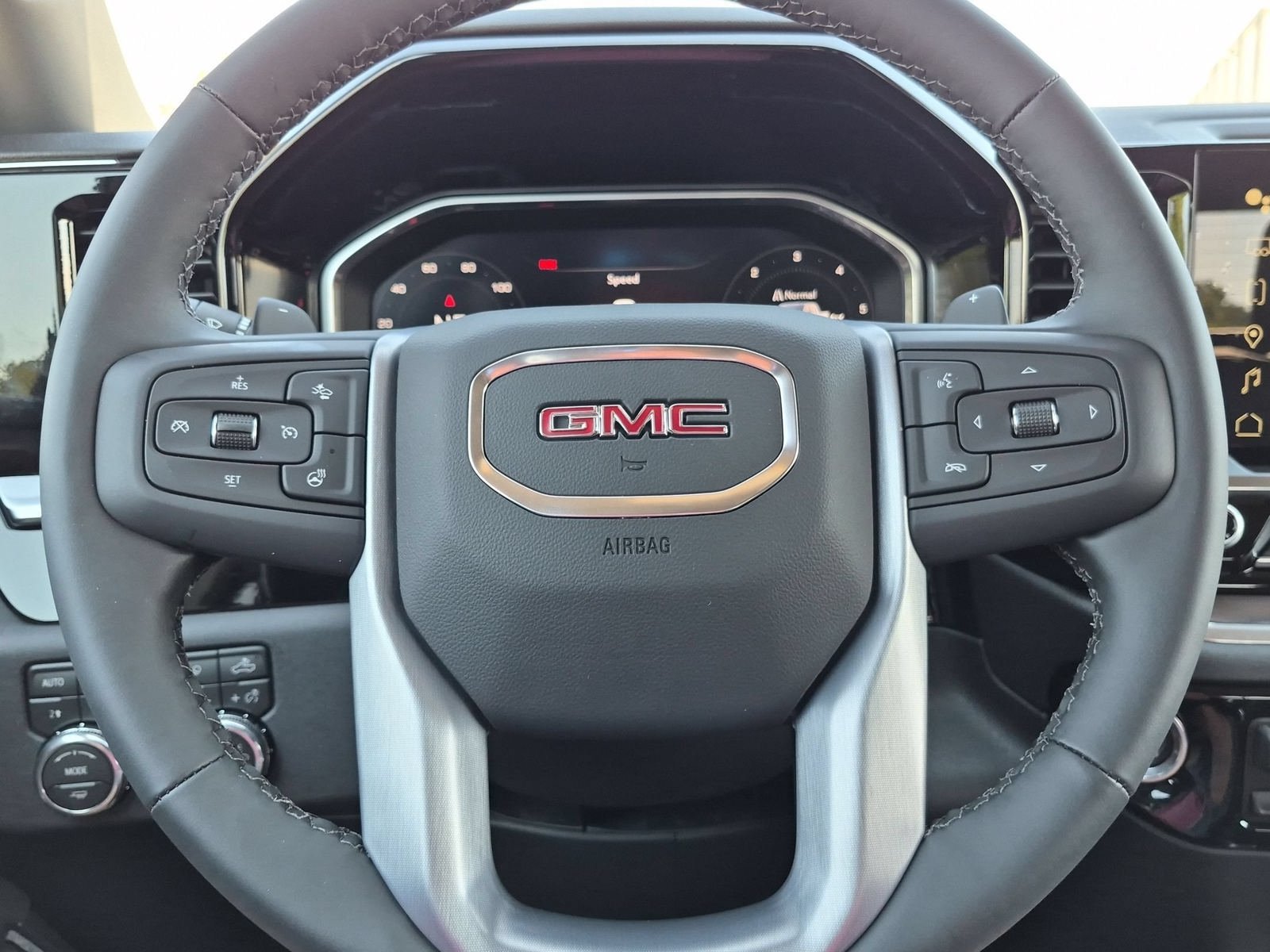 New 2026 GMC Sierra 1500 SLT AWD/4WD image 12