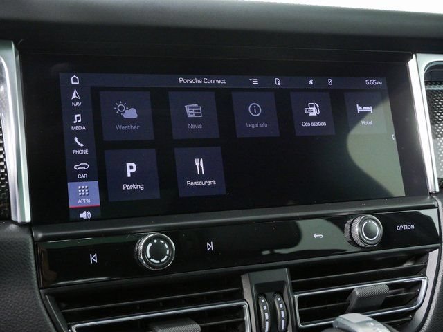 Certified 2023 Porsche Macan Turbo AWD/4WD image 15