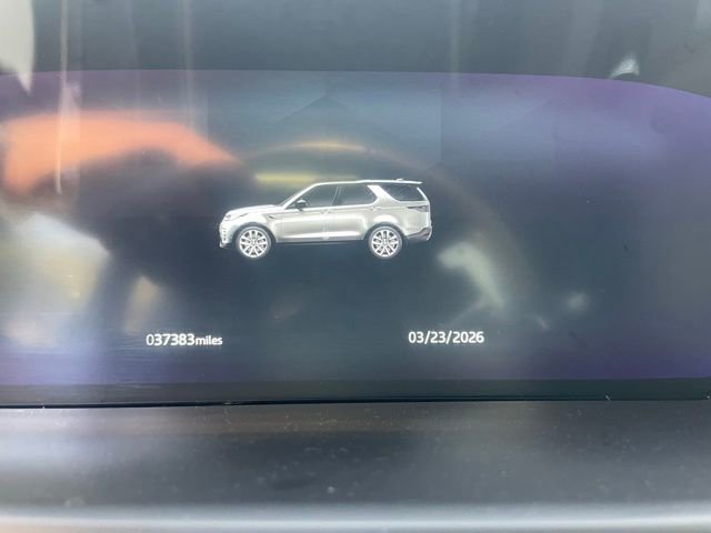 Used 2022 Land Rover Discovery S R-Dynamic image 11