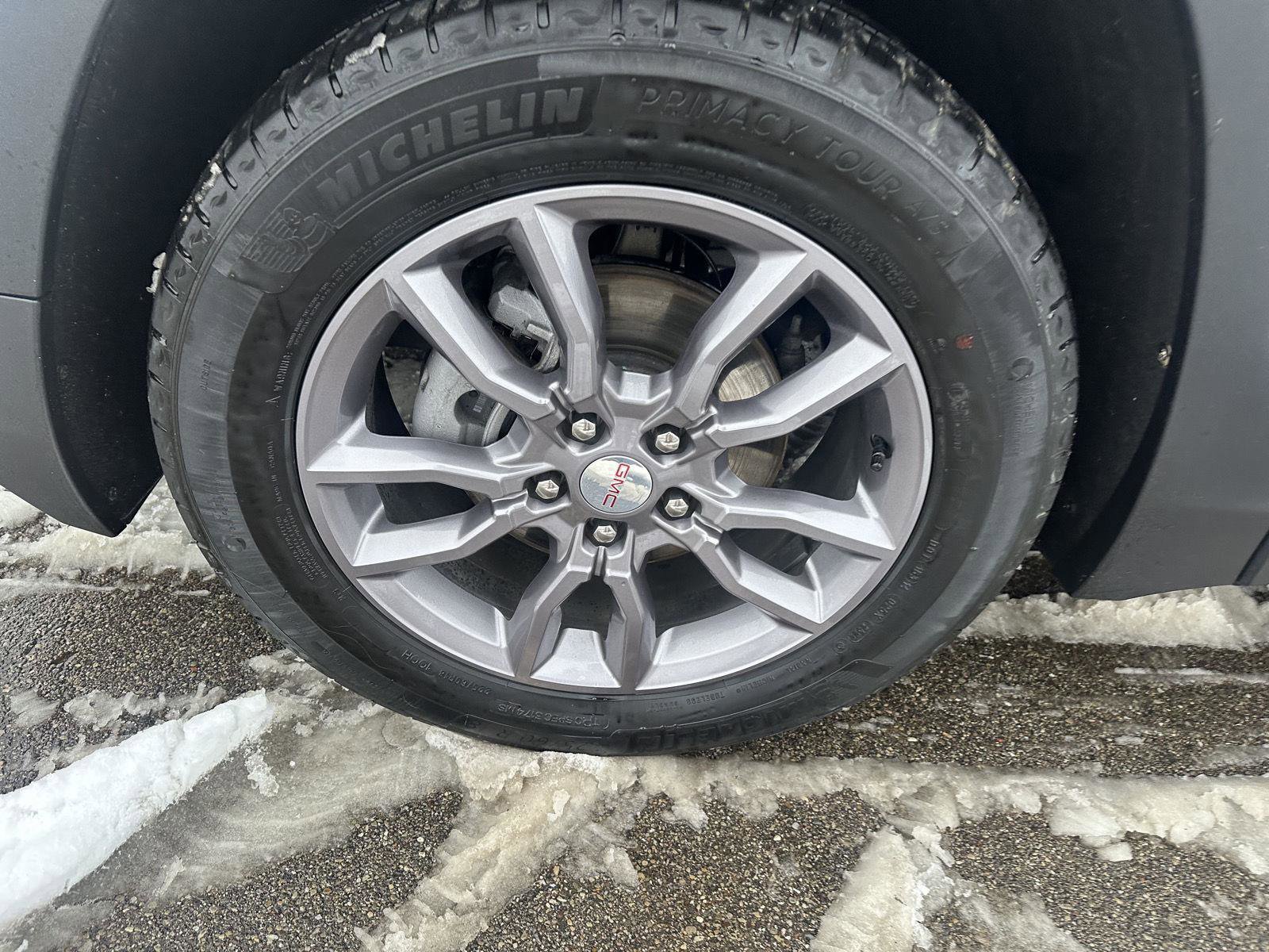 Used 2022 GMC Terrain SLT w/ Infotainment Package II image 5