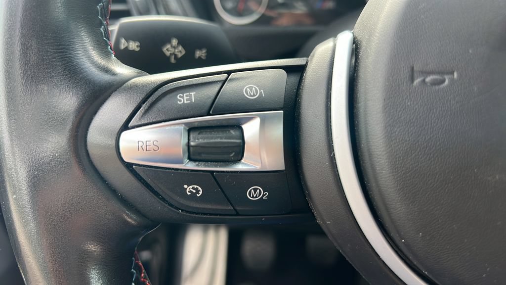Used 2015 BMW M4 Coupe RWD image 19