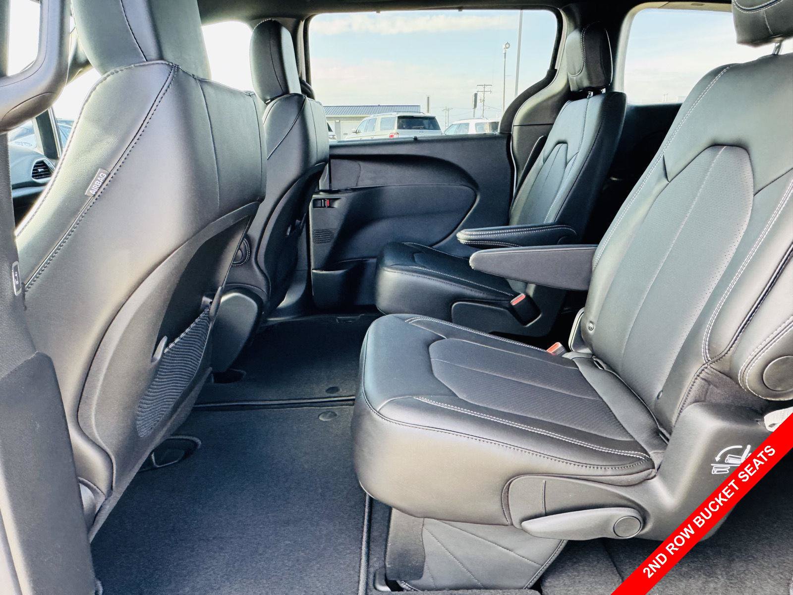 New 2026 Chrysler Voyager LX FWD image 29