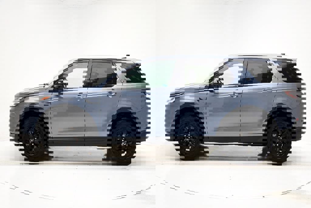 Used 2023 Land Rover Discovery Sport S image 6