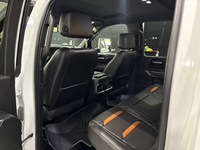 Used 2020 GMC Sierra 2500 AT4 w/ AT4 Premium Package AWD/4WD image 18