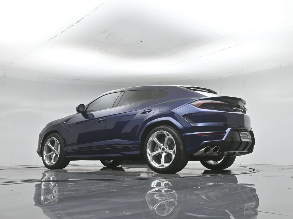 Used 2026 Lamborghini Urus SE AWD/4WD image 52