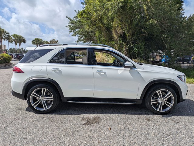 Used 2022 Mercedes-Benz GLE 350 4MATIC image 4