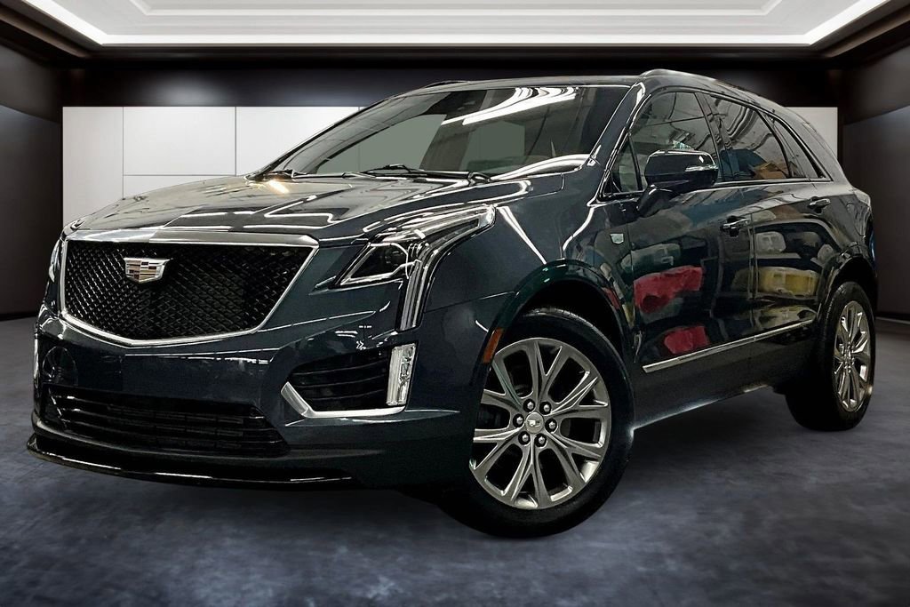 Used 2020 Cadillac XT5 Sportv AWD/4WD image 3