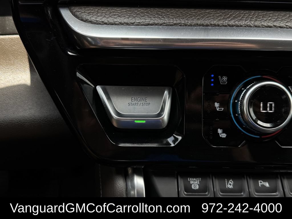 Used 2024 GMC Sierra 2500 Denali w/ Denali Reserve Package AWD/4WD image 23