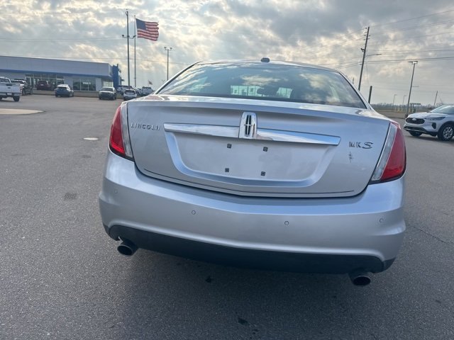 Used 2011 Lincoln MKS image 16