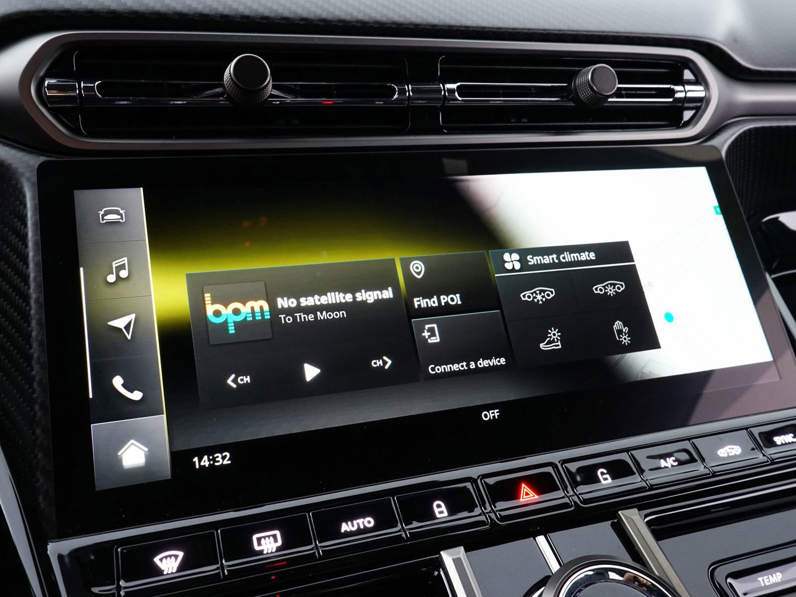 New 2026 Aston Martin V8 Vantage Coupe image 22