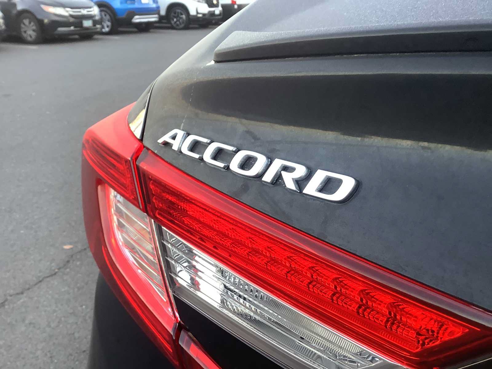 Used 2022 Honda Accord Sport image 6