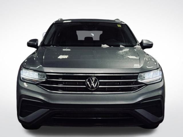 Used 2024 Volkswagen Tiguan SE video 2