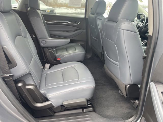 Used 2021 Buick Enclave Essence image 21