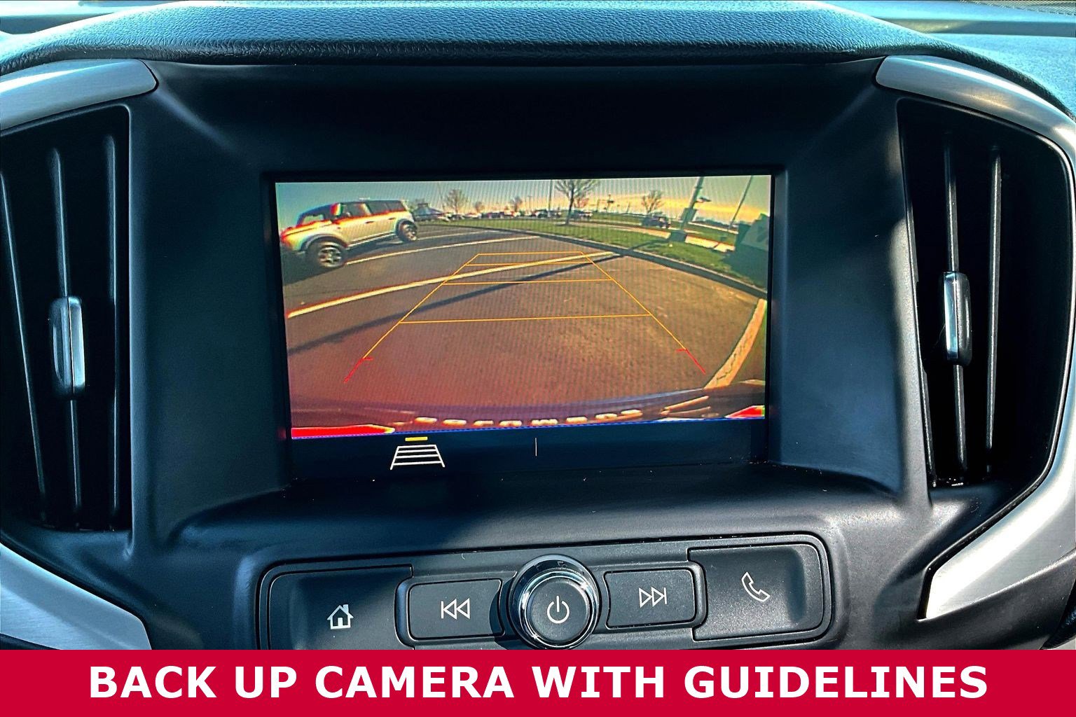 Used 2021 GMC Terrain SLE w/ Driver Convenience Package image 15