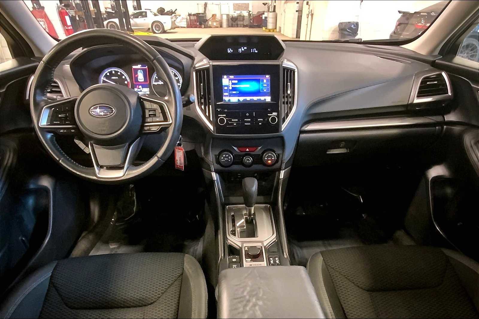 Used 2019 Subaru Forester Premium w/ All-Weather Package image 16