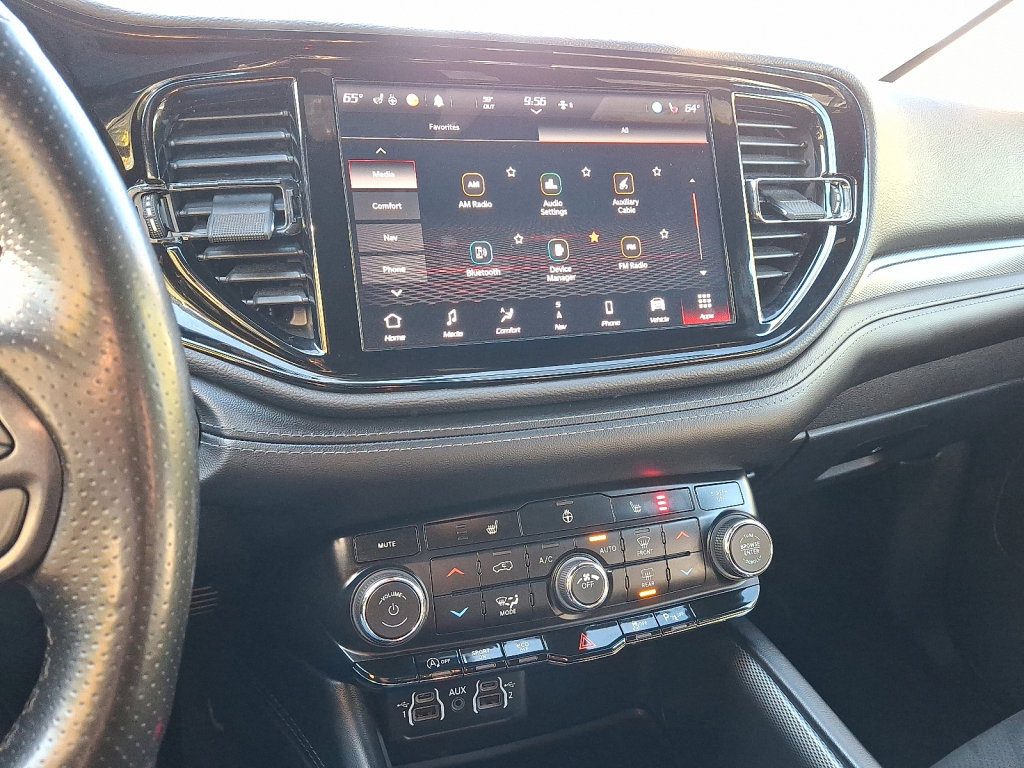 Used 2021 Dodge Durango GT image 28