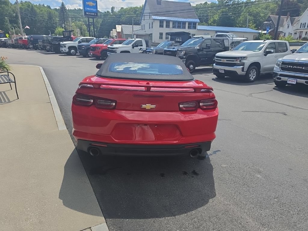 Used 2019 Chevrolet Camaro LT RWD image 7
