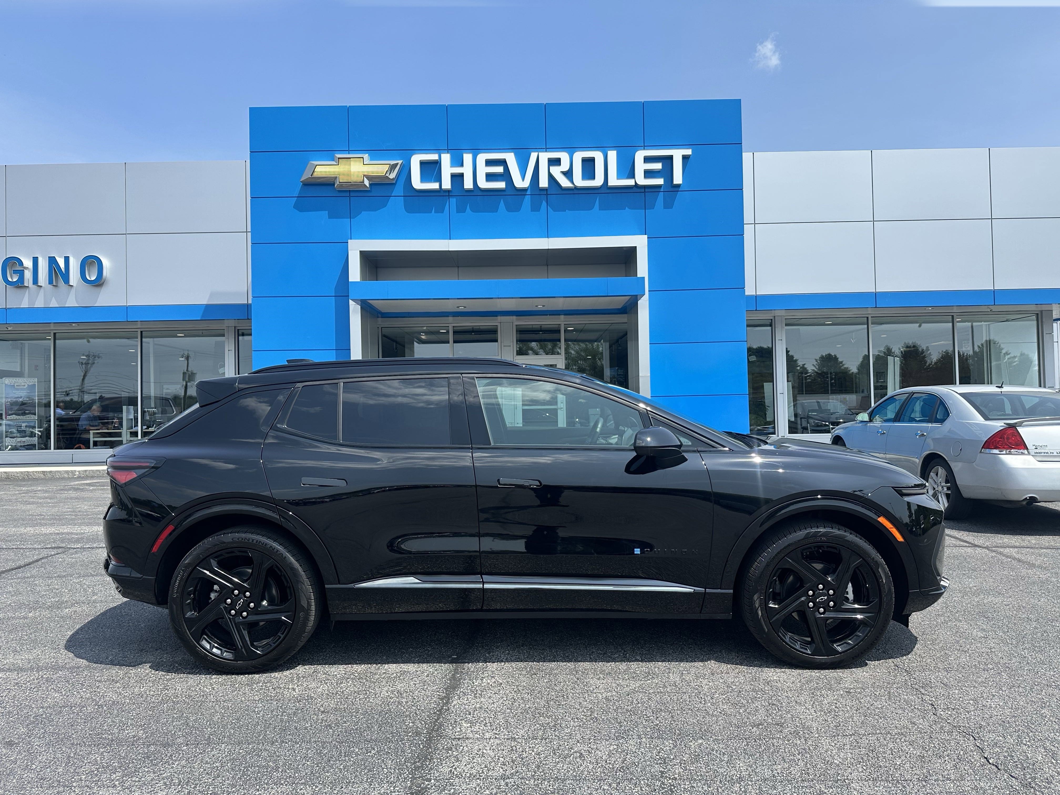 New 2025 Chevrolet Equinox EV RS image 1