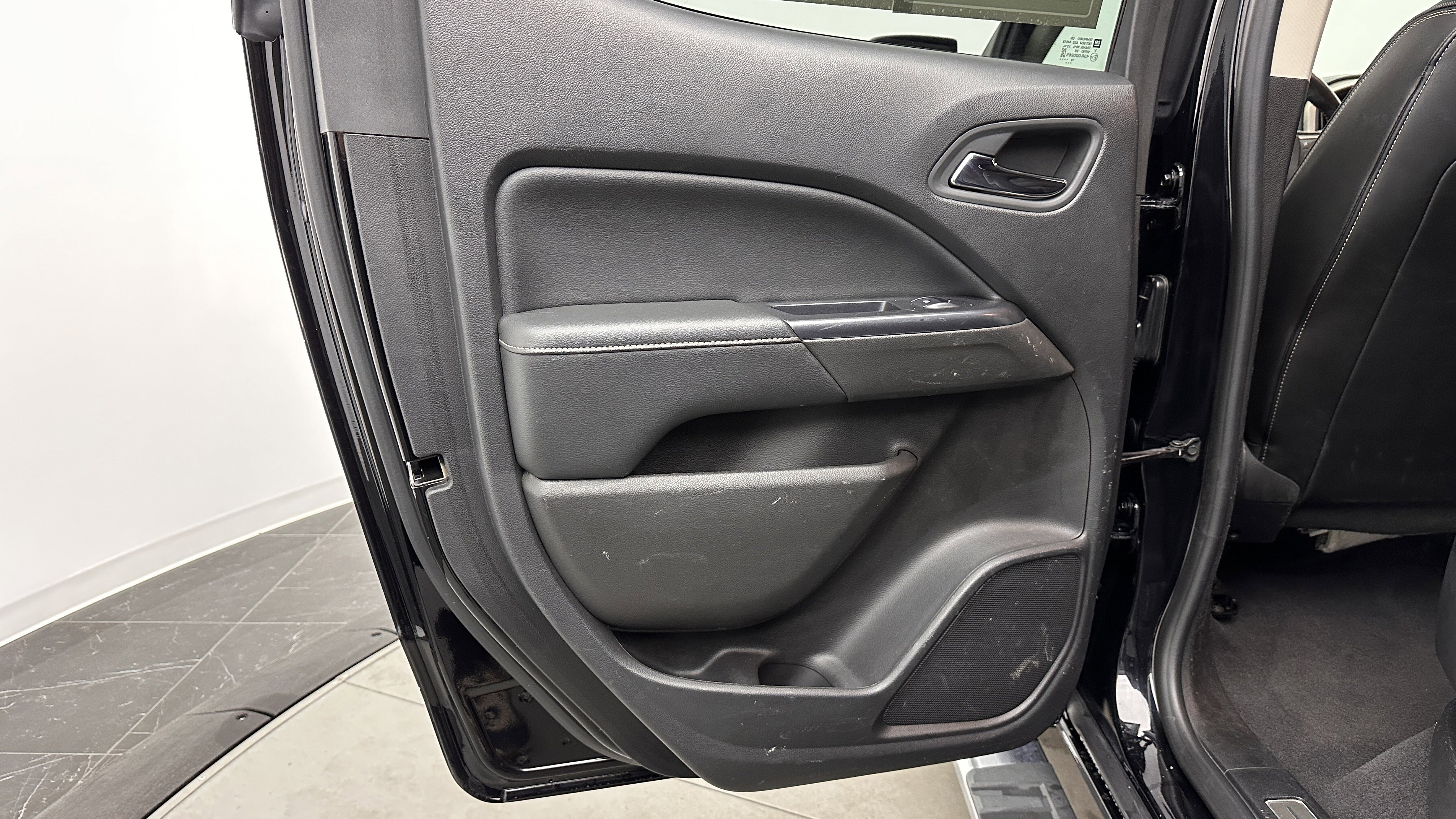 Used 2020 GMC Canyon Denali AWD/4WD image 27