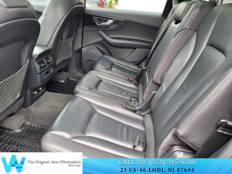 Used 2018 Audi Q7 3.0T Premium Plus w/ Premium Plus Package AWD/4WD image 16