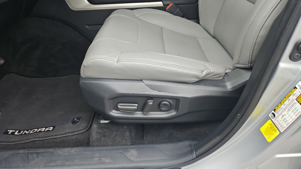 Used 2023 Toyota Tundra Limited w/ Power Package image 13