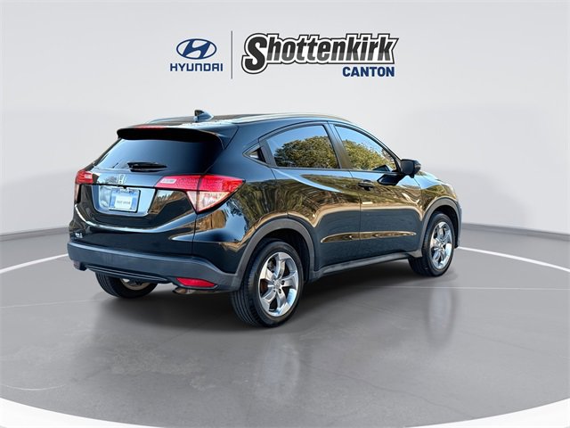Used 2017 Honda HR-V EX-L image 8