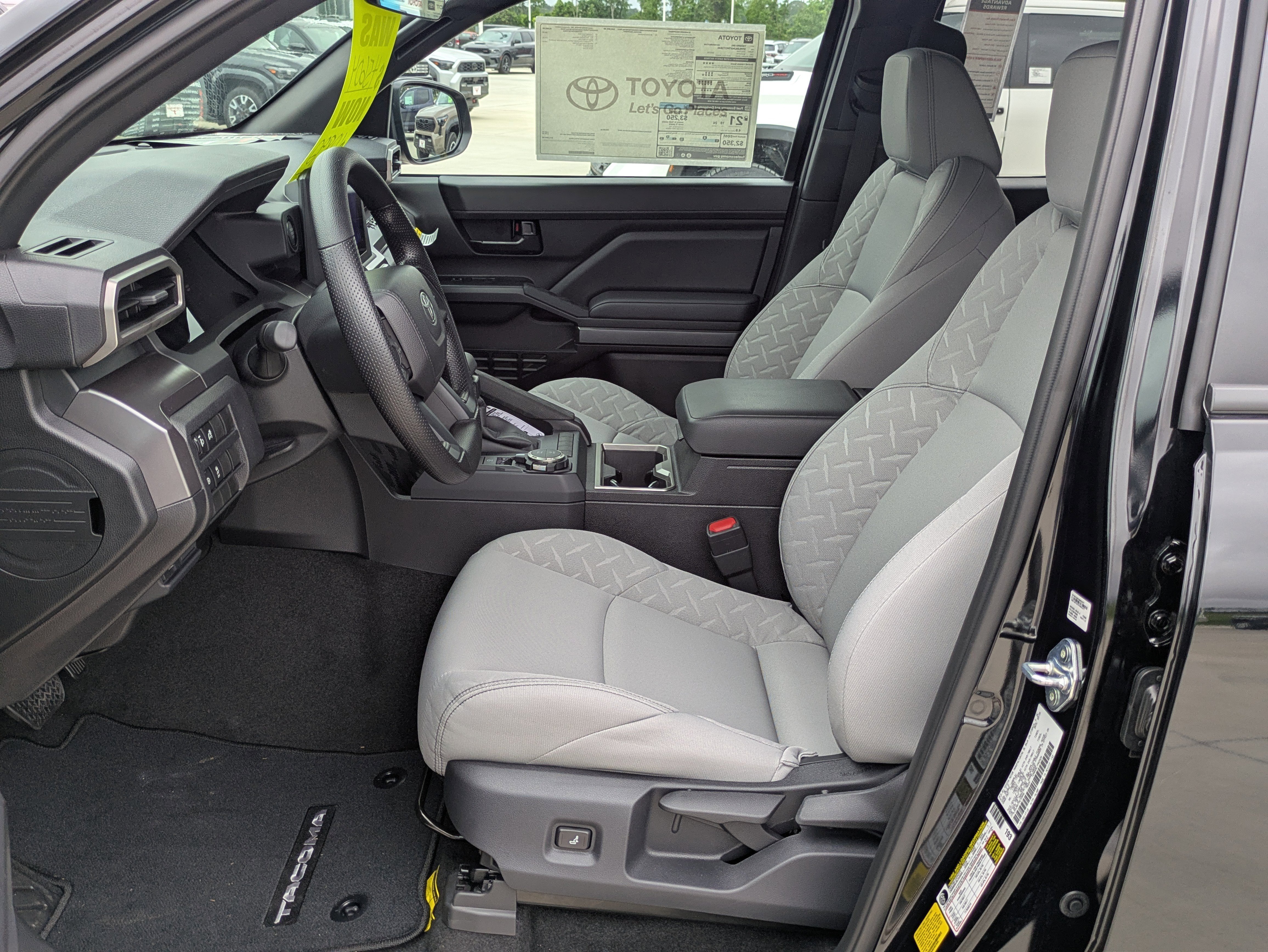 New 2026 Toyota Tacoma SR5 AWD/4WD image 11