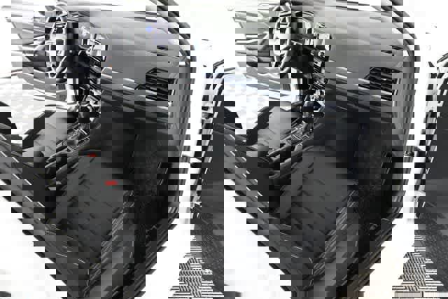 Certified 2022 Volkswagen Jetta SE image 11