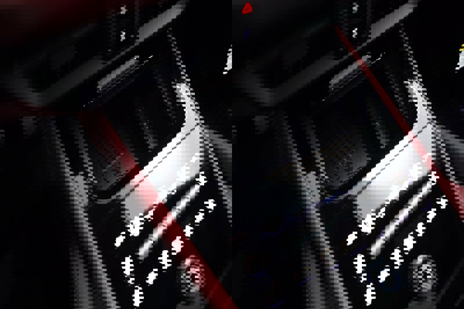 Certified 2025 Porsche Cayenne Coupe image 32