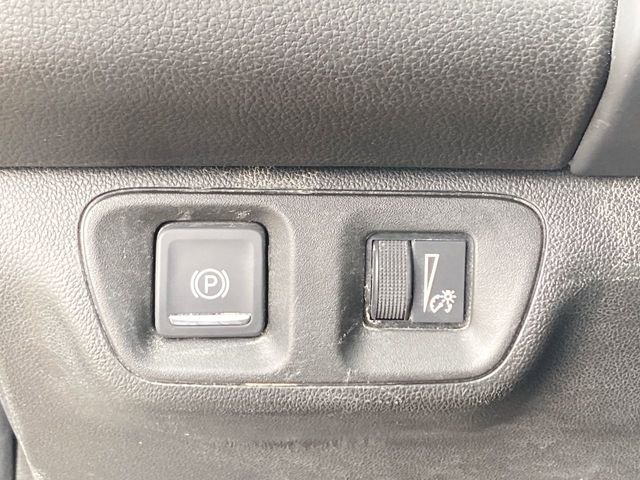 Used 2023 GMC Acadia SLT AWD/4WD image 18